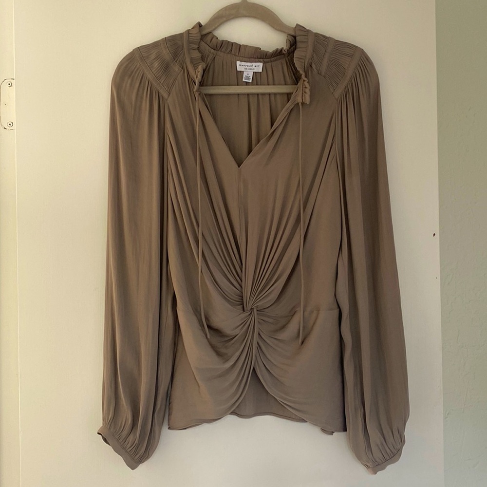 Current Air twist front long sleeve top